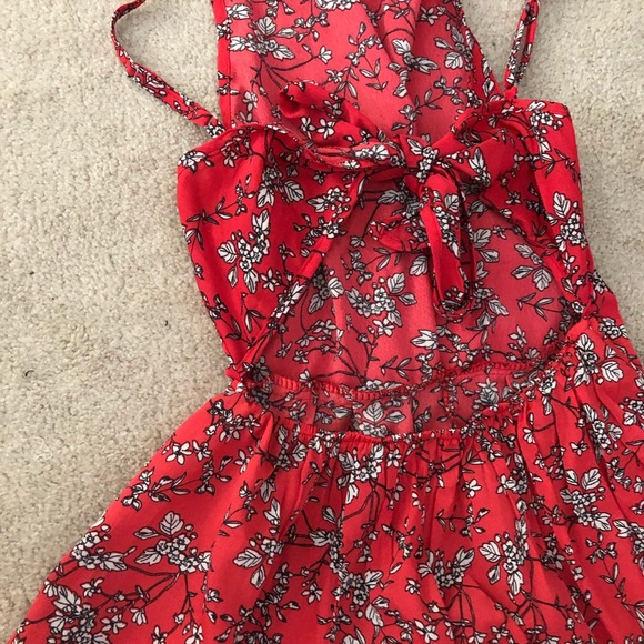 romper - Picture 3 of 3